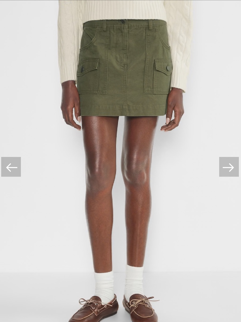 Sunday Best Aritzia Women’s Olive Cargo Pocket Mini Skirt Size 10
